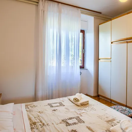 Holiday home Vittorina