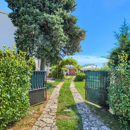 Holiday home Vittorina Krnica
