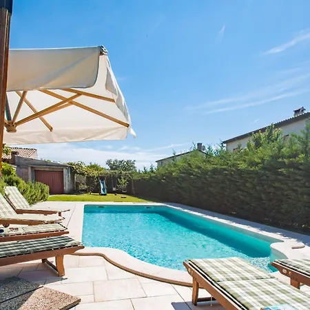 Vittorina Holiday home Krnica